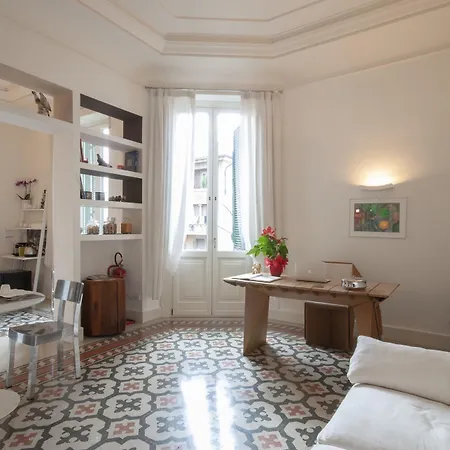 Bea Luxury Rom