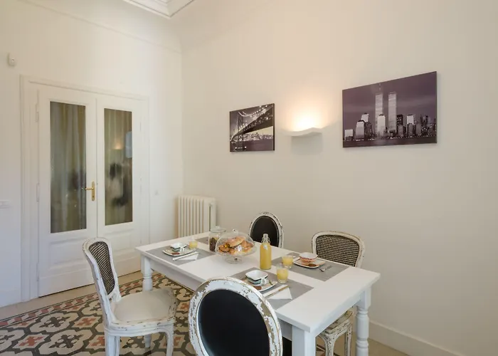 Bea Luxury بيت ضيافة