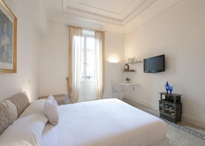 Bea Luxury Pensión 4*